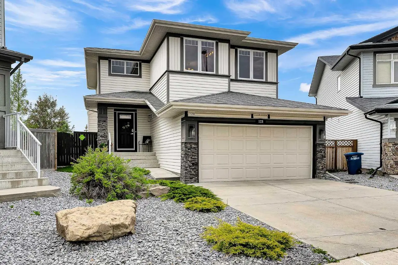 128 Reunion Mews NW