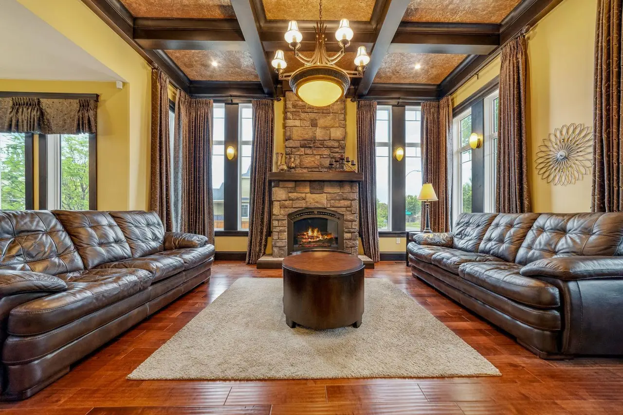 226 Riverstone Boulevard W