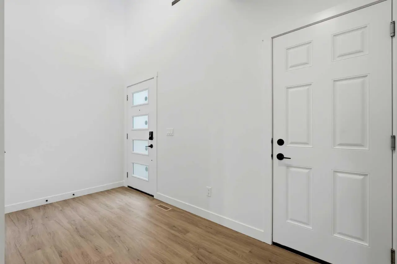 244 Homestead View NE