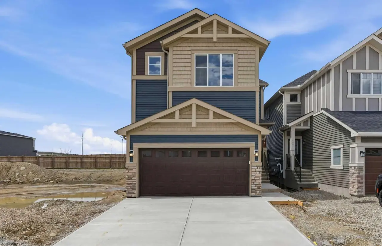 244 Homestead View NE