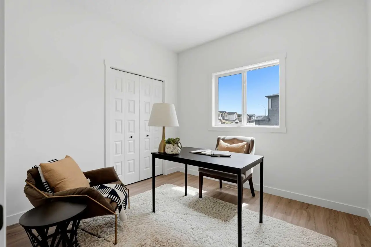244 Homestead View NE