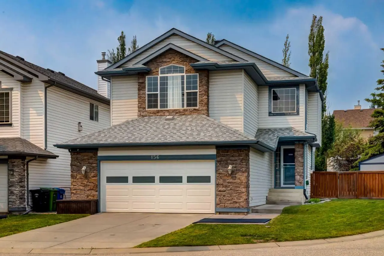 156 Tuscany Meadows Close NW