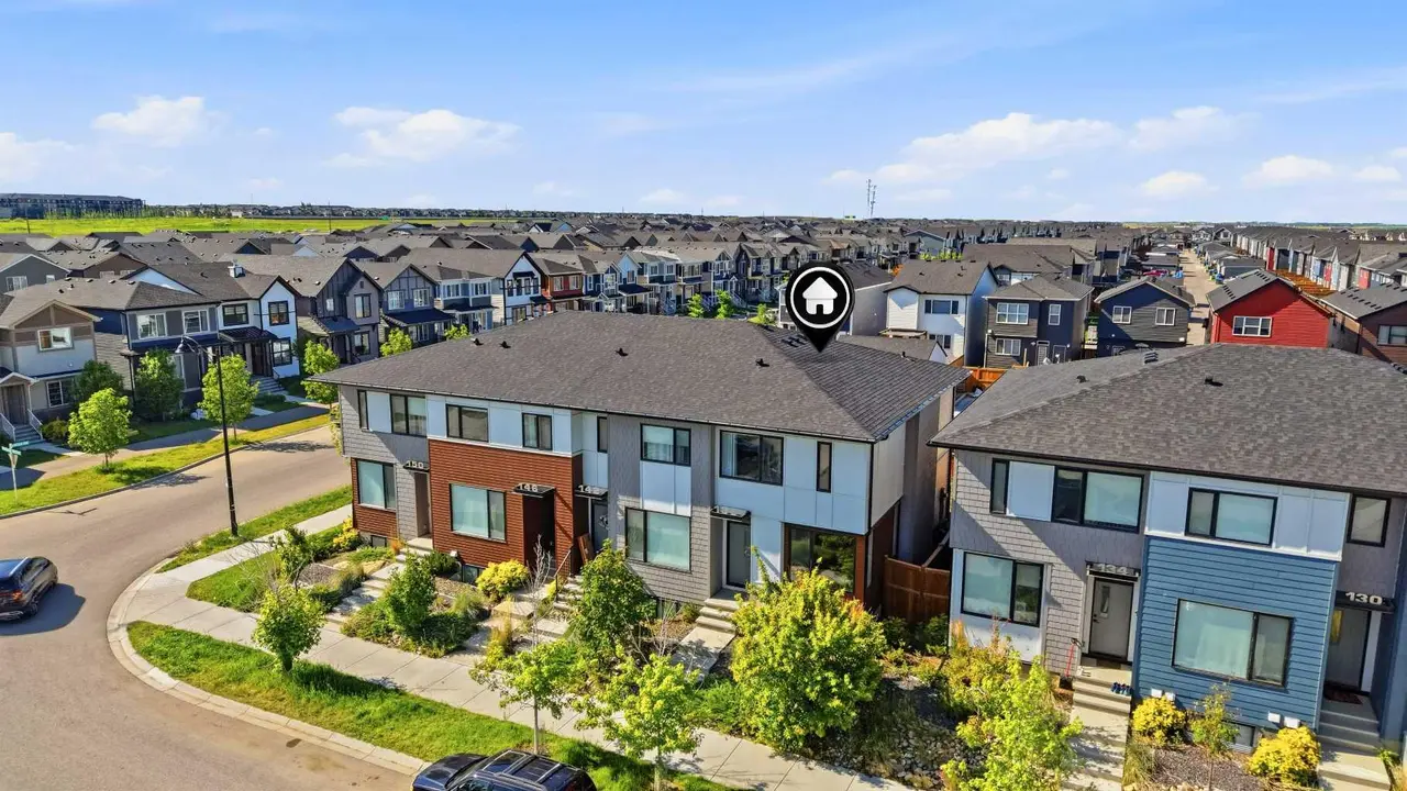 138 Homestead Boulevard NE