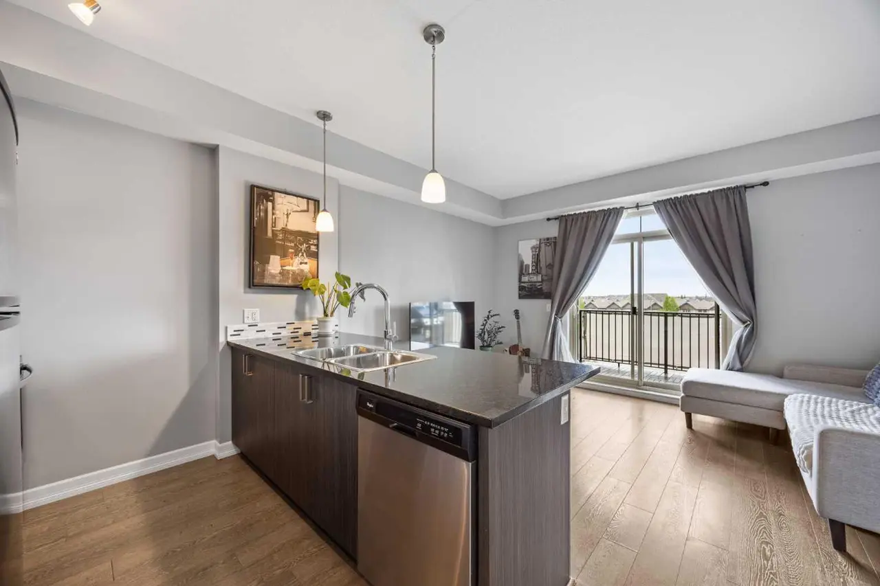 414, 117 Copperpond Common 