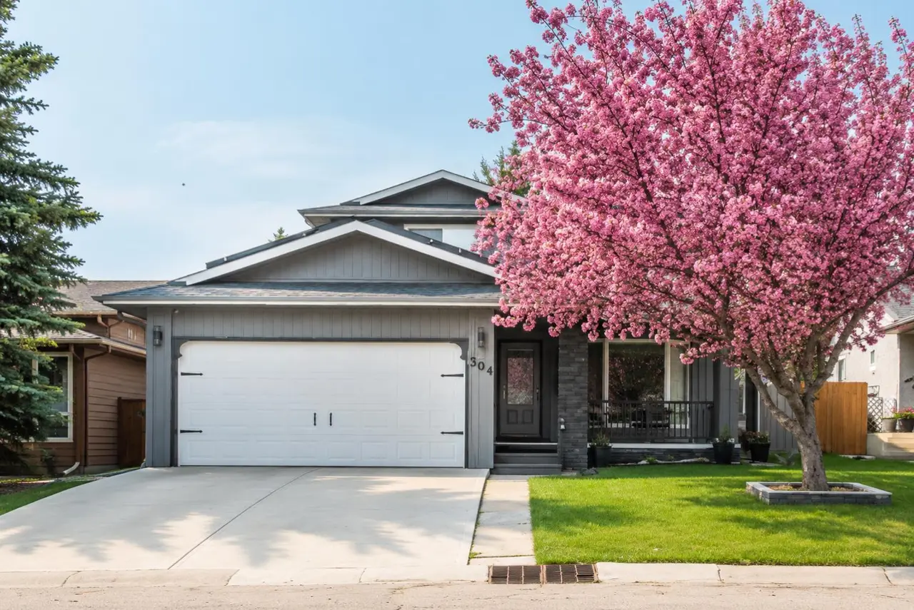 304 Shawcliffe Circle SW