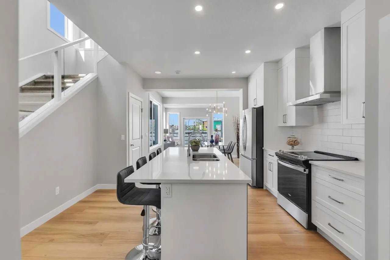 390 South Shore Drive 