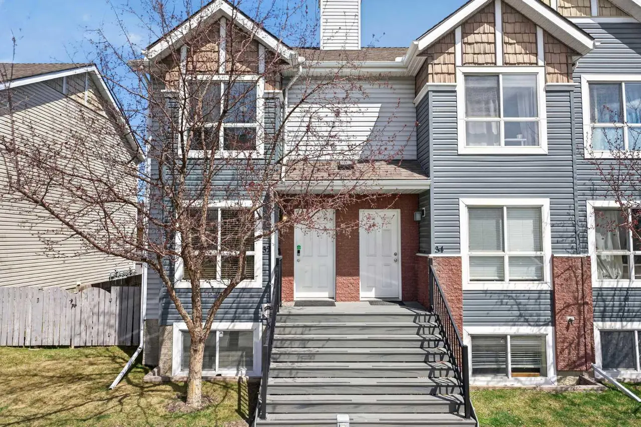 32 Erin Woods Court SE