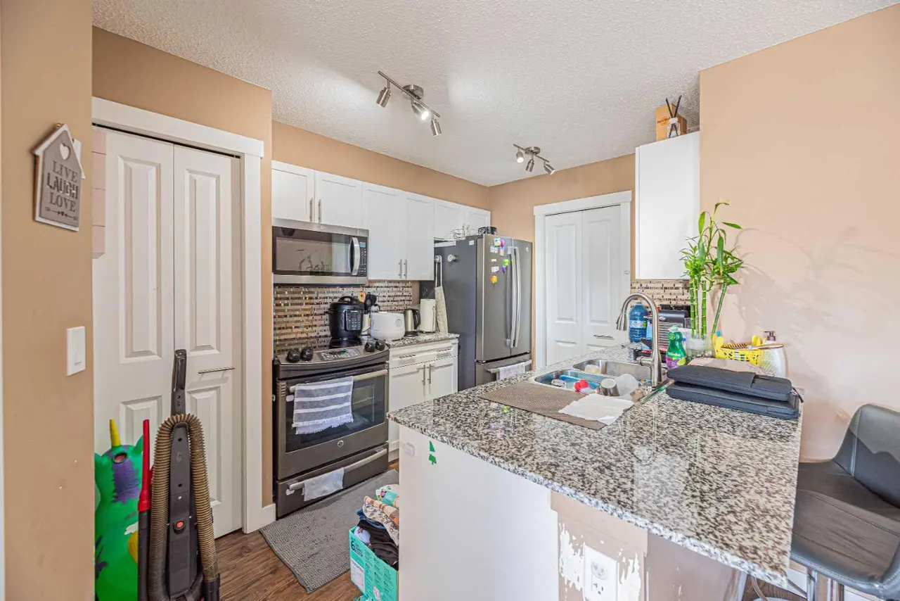 407, 10 Kincora Glen Park NW