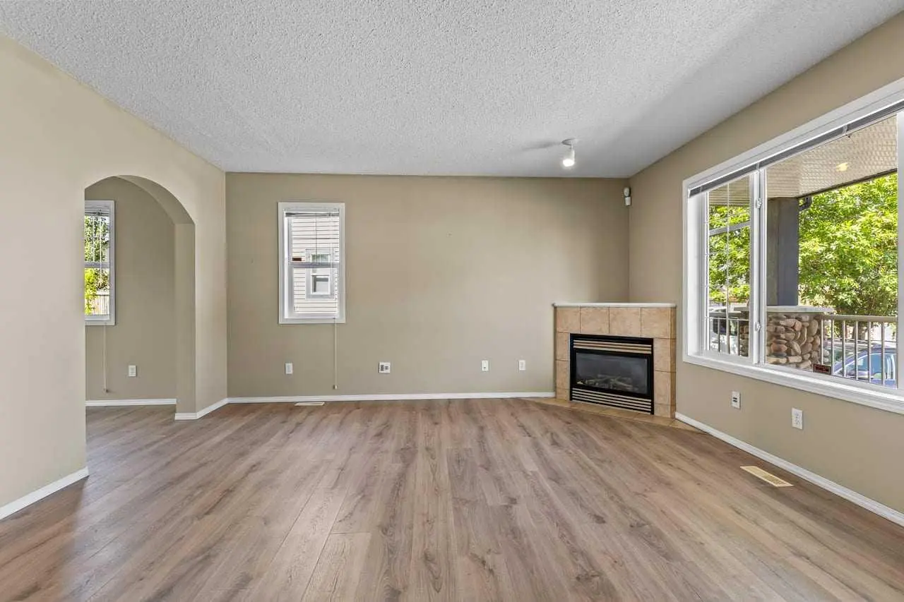 17 Citadel Point NW