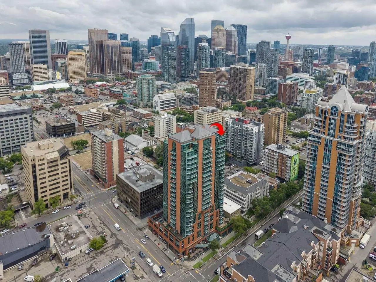 2301, 836 15 Avenue SW