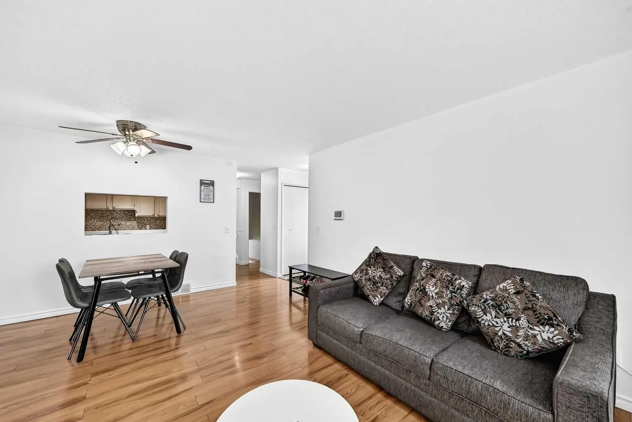 15 Falshire Terrace NE