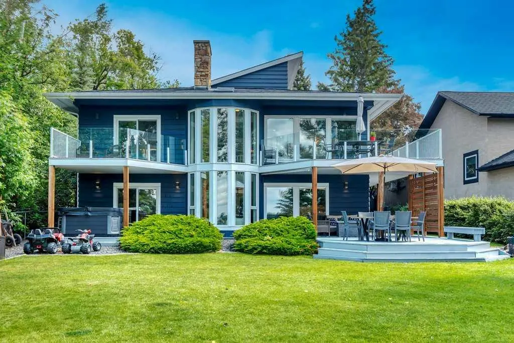 601 East Chestermere Drive 