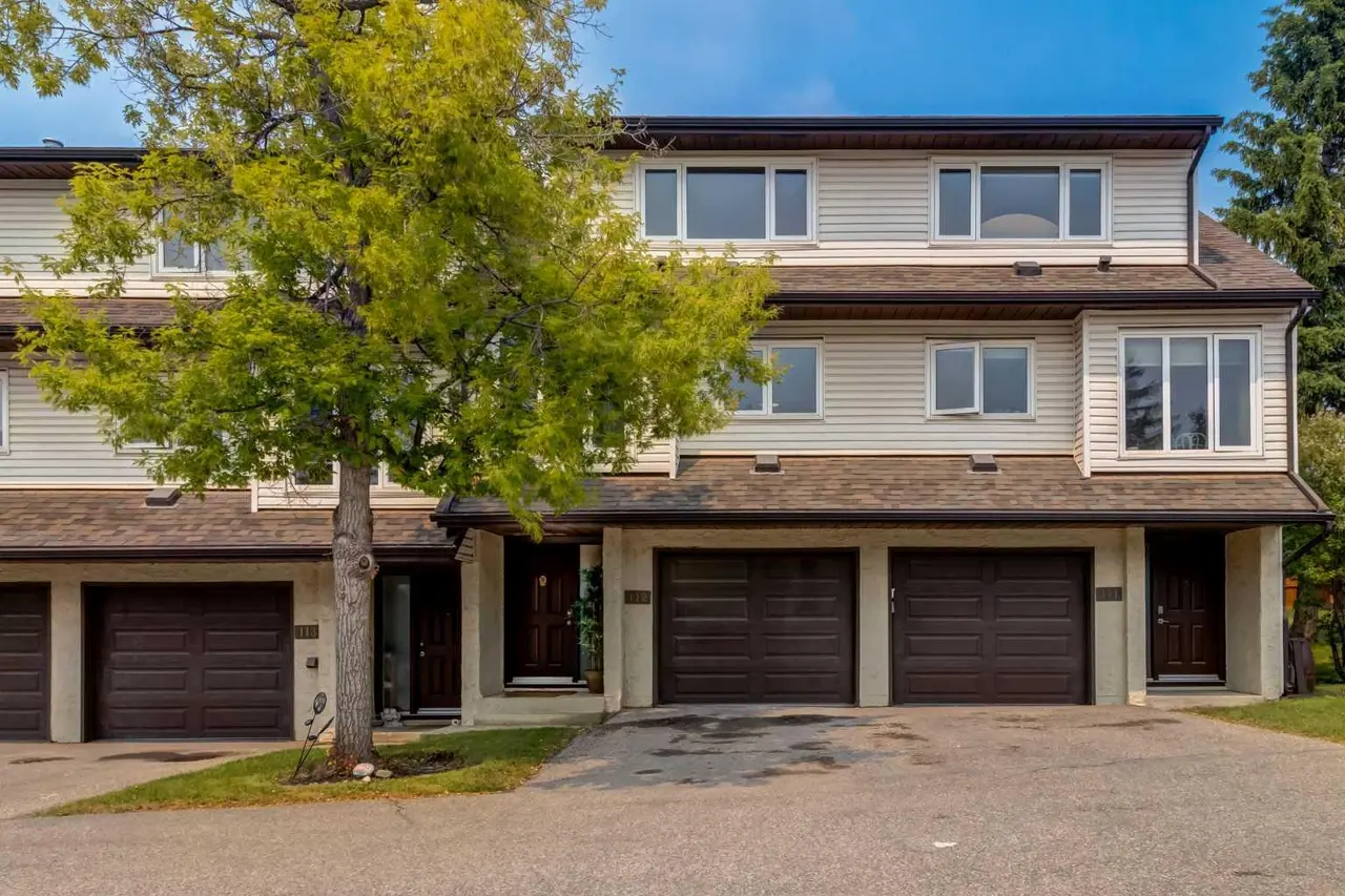 112, 1190 Ranchview Road NW
