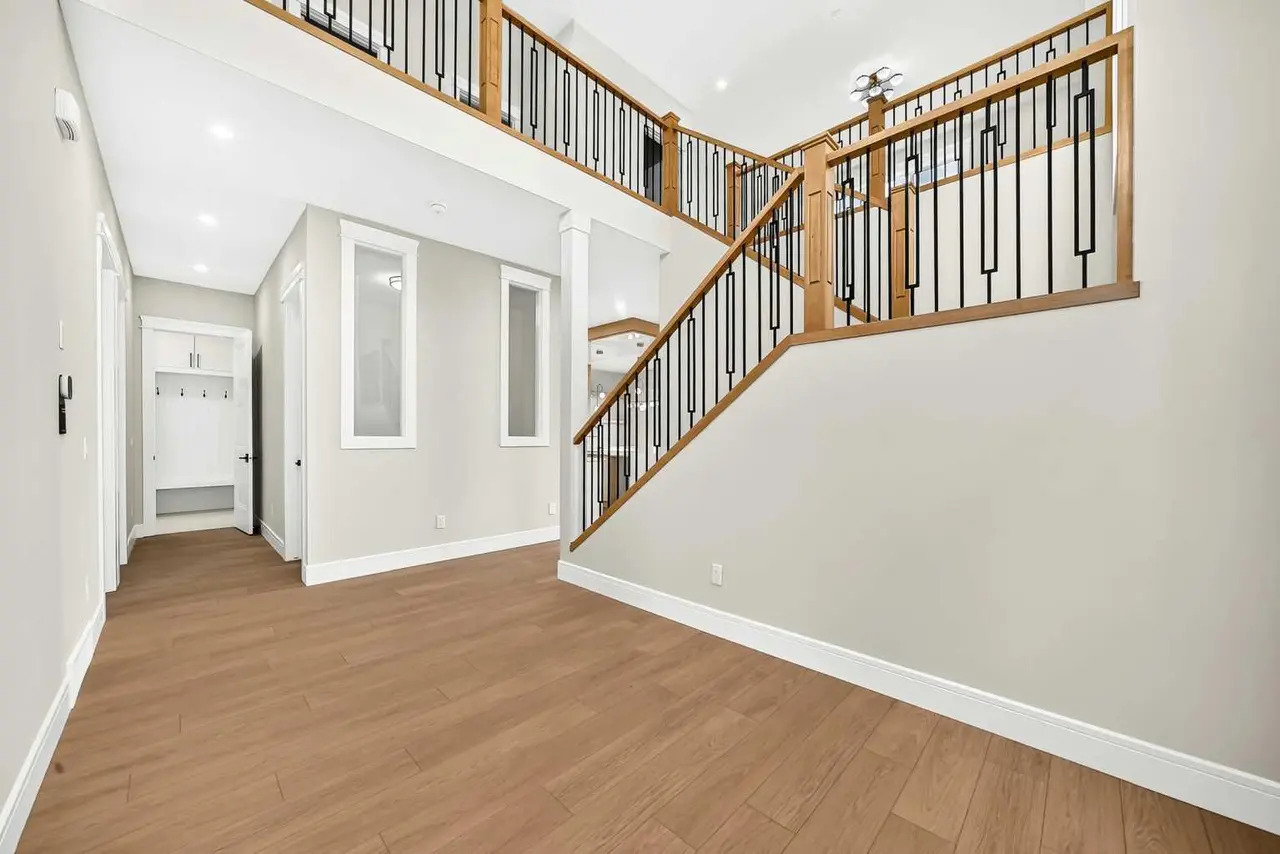 2049 Waterbury Road 