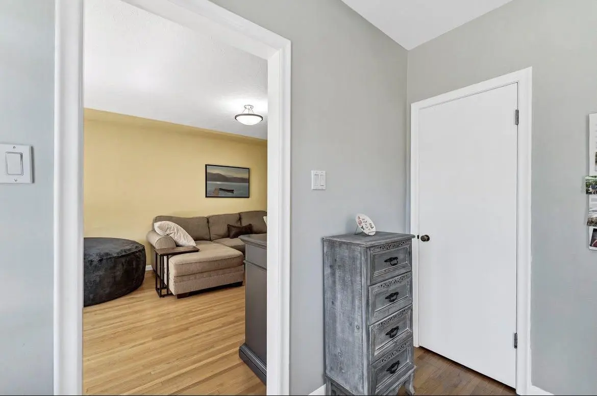 266 Prospect Drive SW