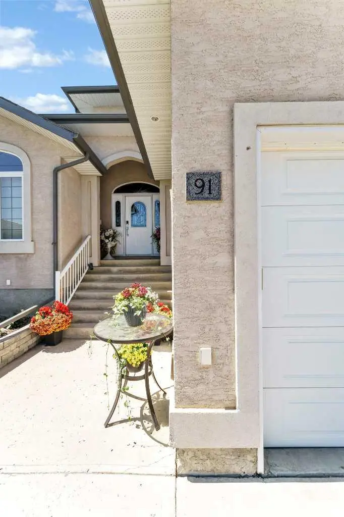 91 Sage Close SE