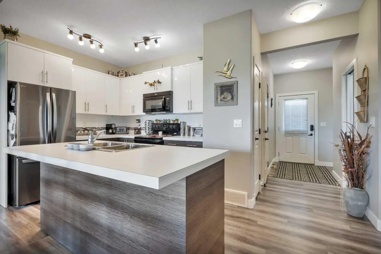10, 76 Terrace Heights Drive 