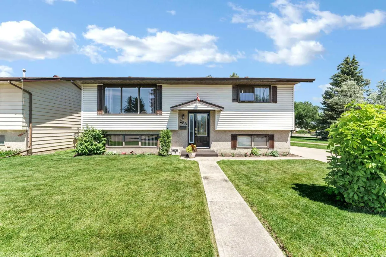 288 Ross Glen Drive SE