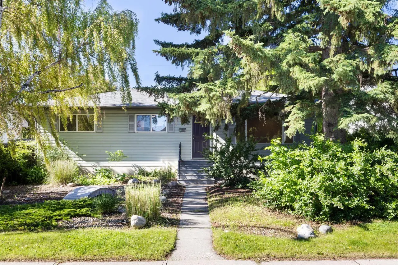 69 Winslow Crescent SW