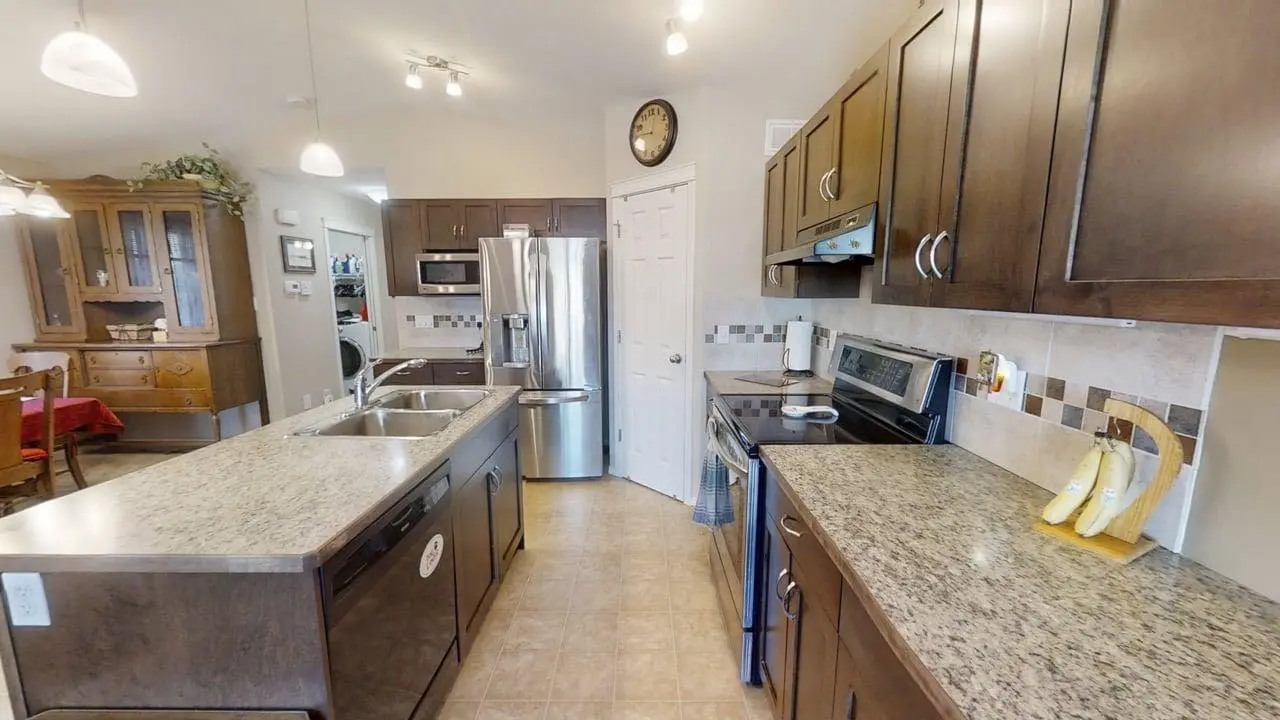 766 Mt Sundance Lane W