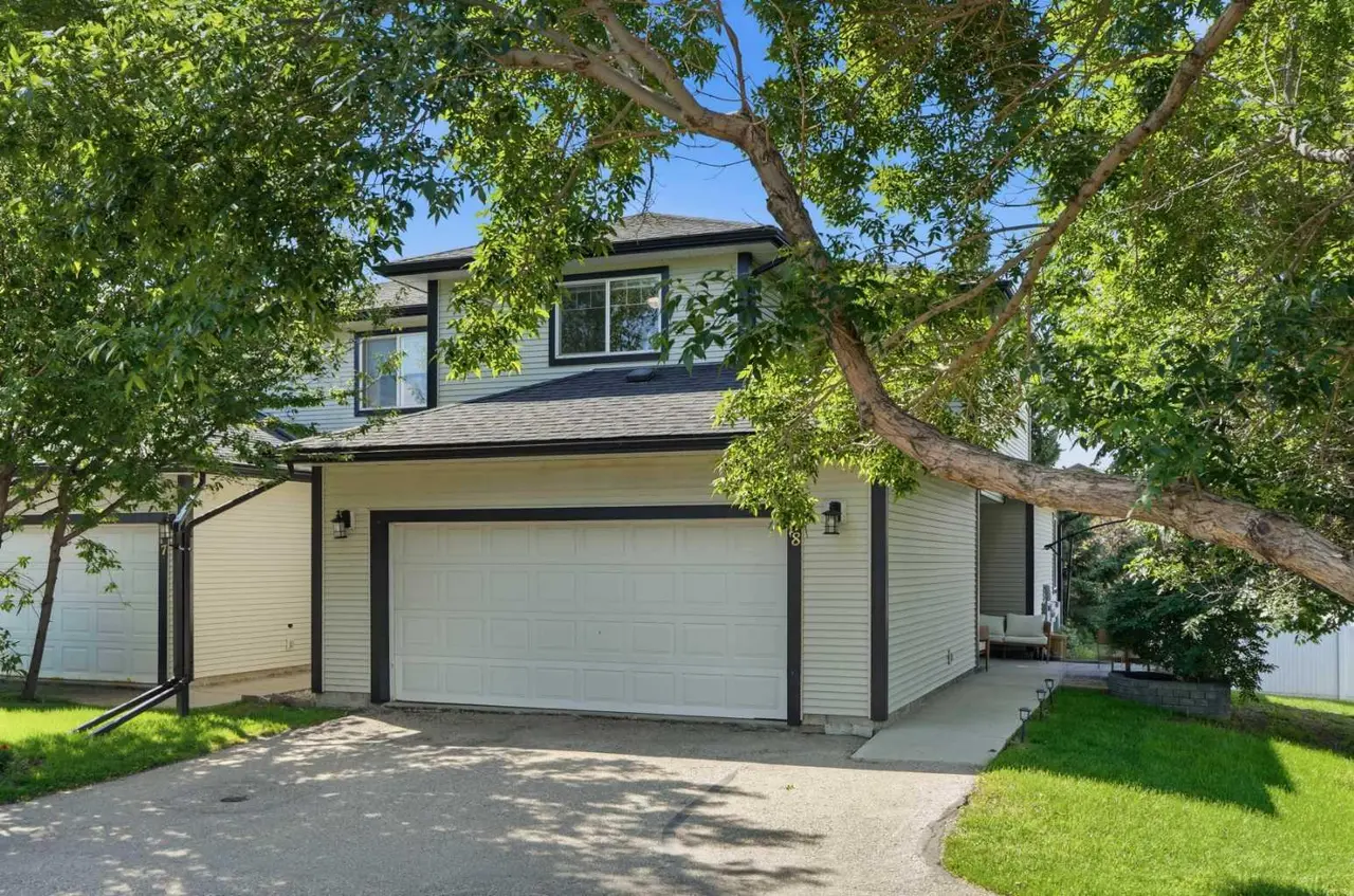 18, 15 Silver Springs Way NW