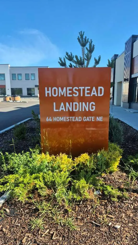 B6B, 64 Homestead Gate NE