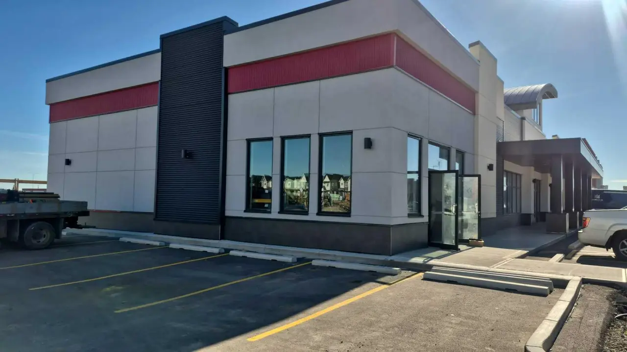 B6B, 64 Homestead Gate NE
