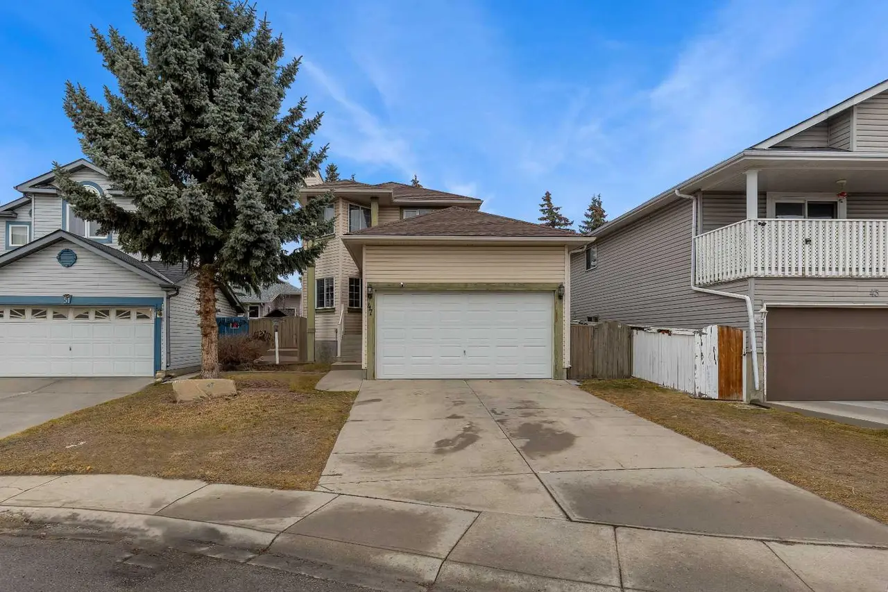 47 Carmel Close NE