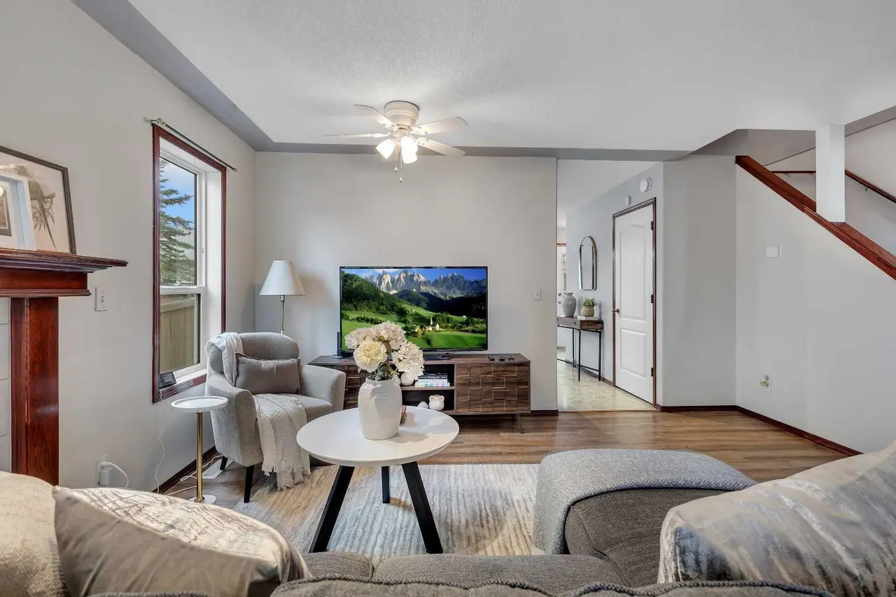 47 Carmel Close NE