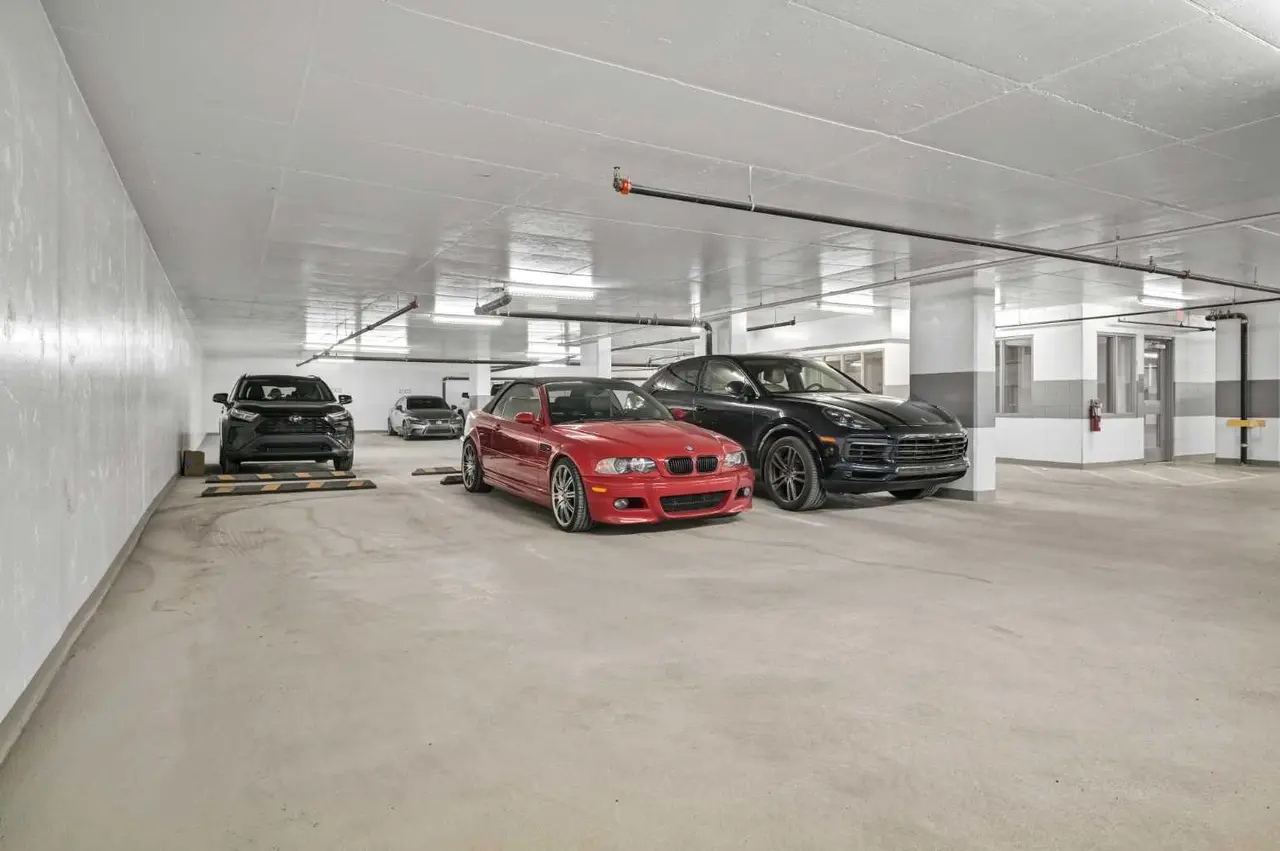 804, 118 Waterfront Court SW