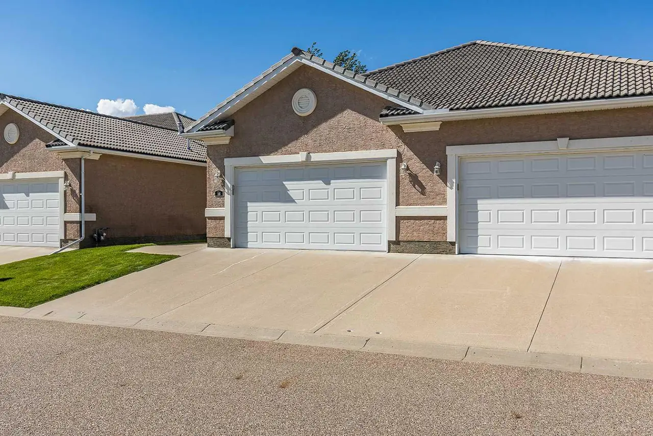 18 Ranchlands Lane NE