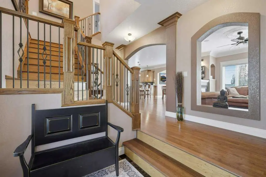 28 Oakdale Place 