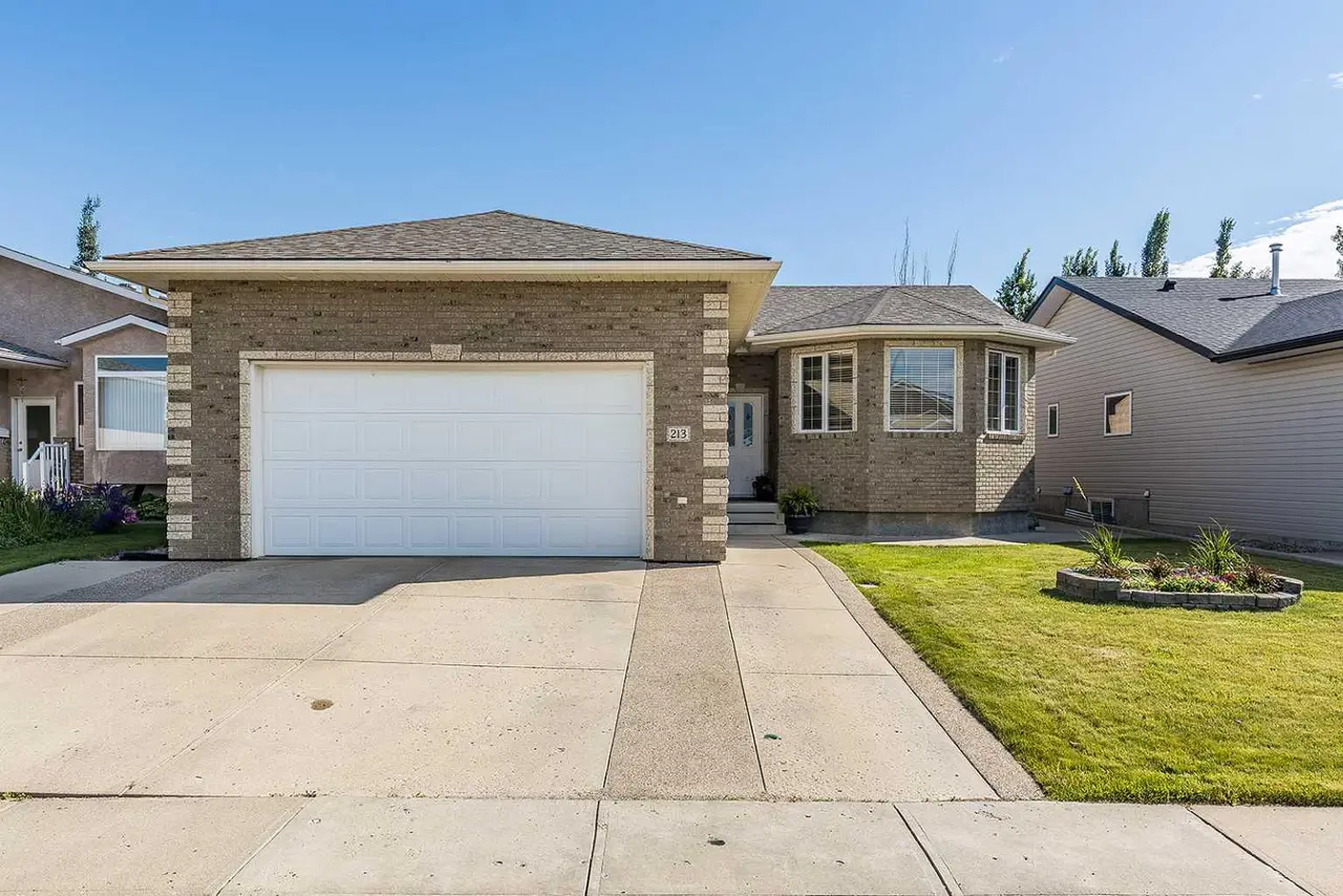 213 Sunrise Circle SW