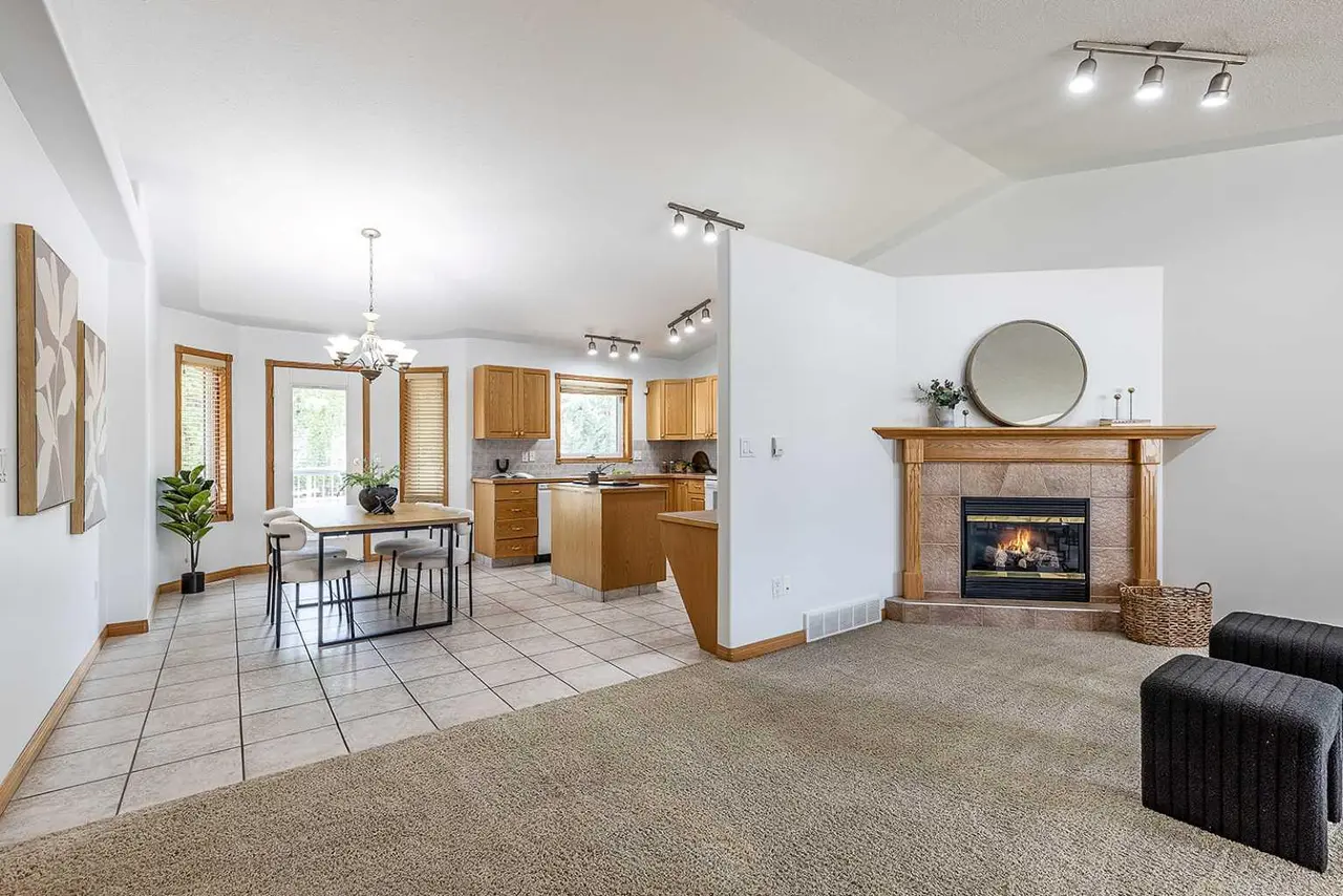 213 Sunrise Circle SW