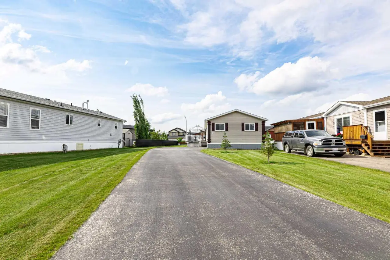 98, 15 Mackenzie Ranch Way 
