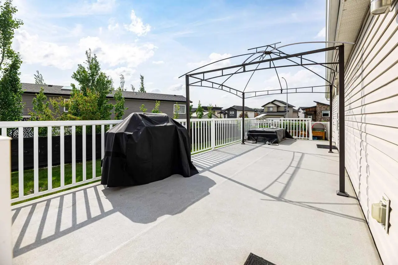 98, 15 Mackenzie Ranch Way 