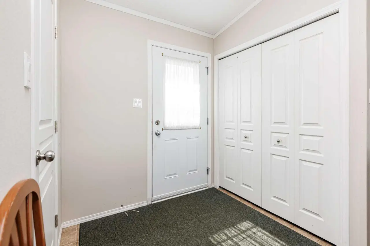 98, 15 Mackenzie Ranch Way 