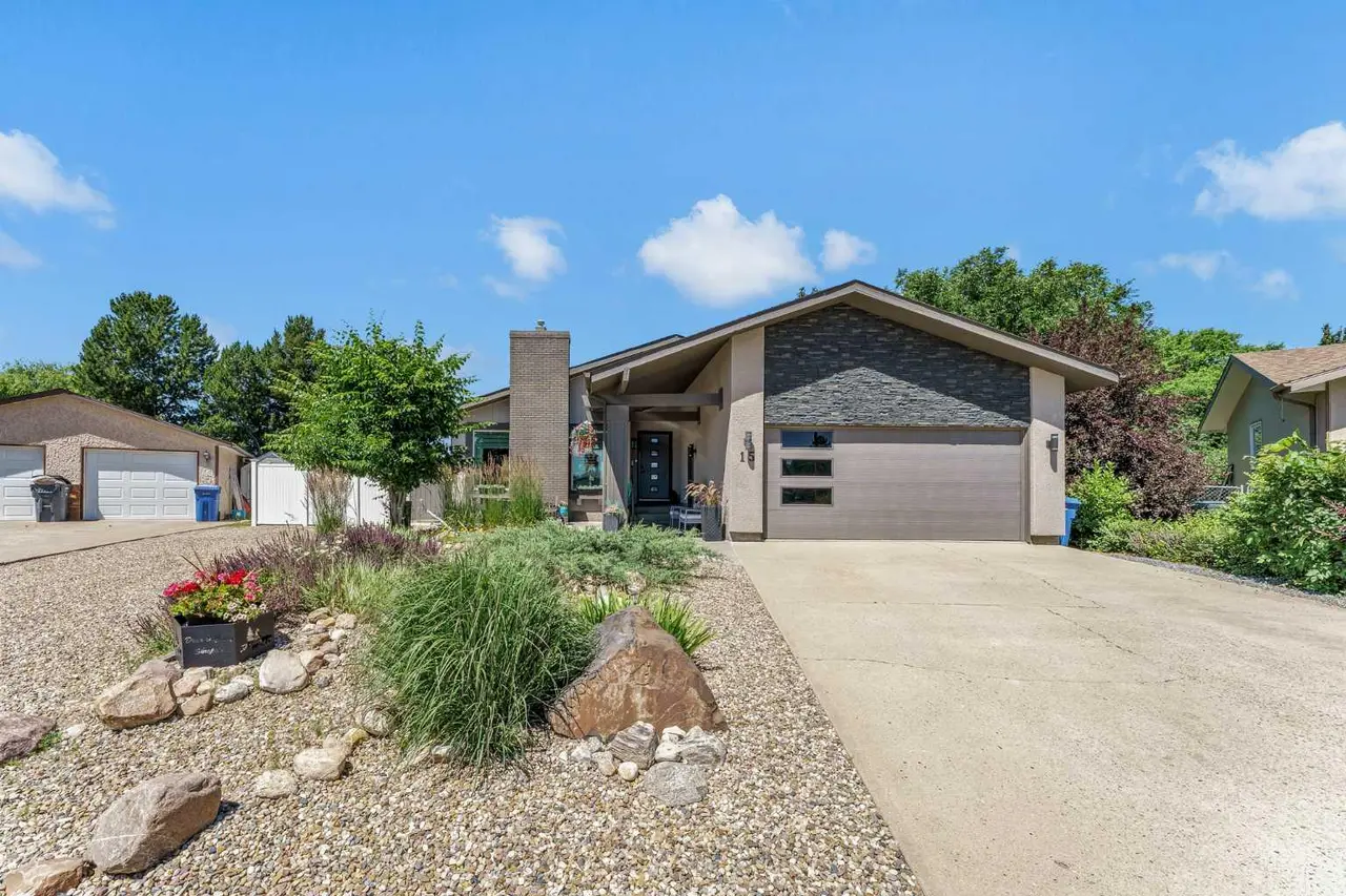 15 Rossdale Way SE