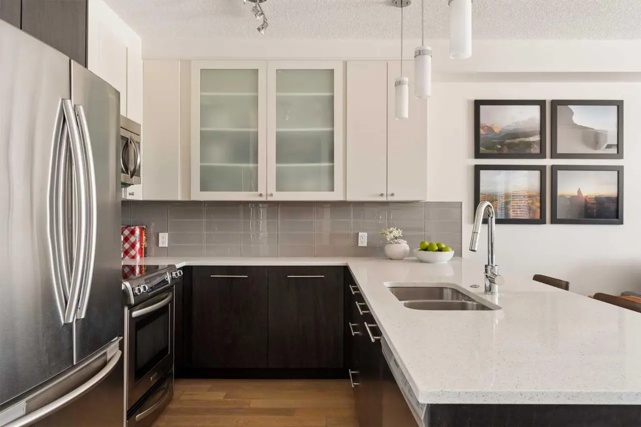 404, 836 Royal Avenue SW
