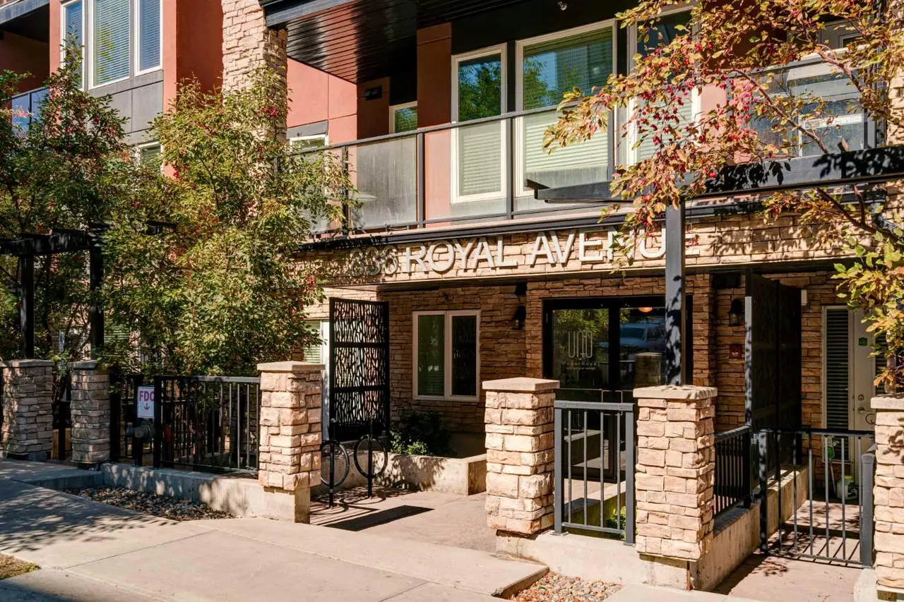 404, 836 Royal Avenue SW