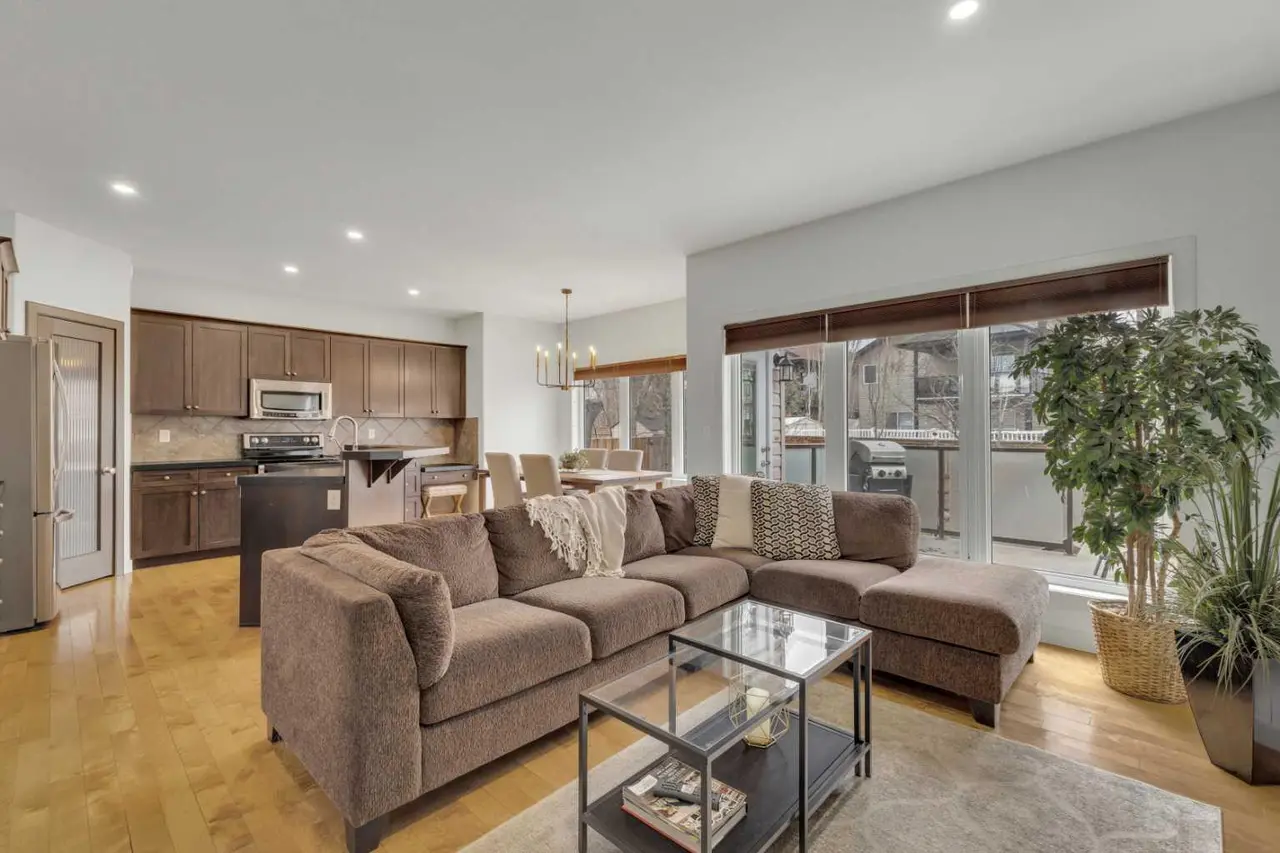 132 Ingle Close 