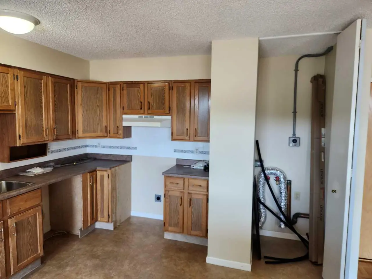 1806, 80 Point Mckay Crescent NW