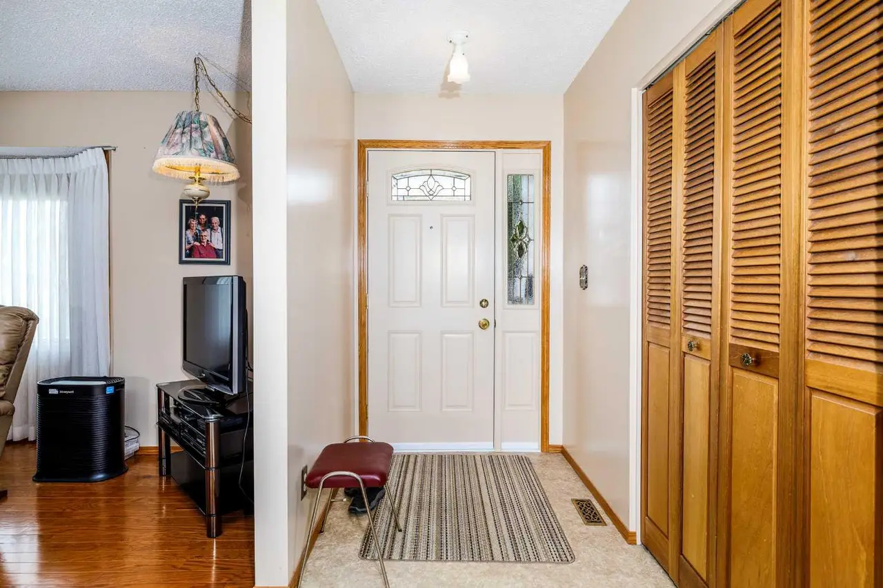 88 McCullough  Cresent  