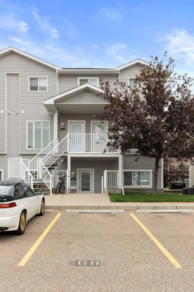 68 Northlands Pointe NE