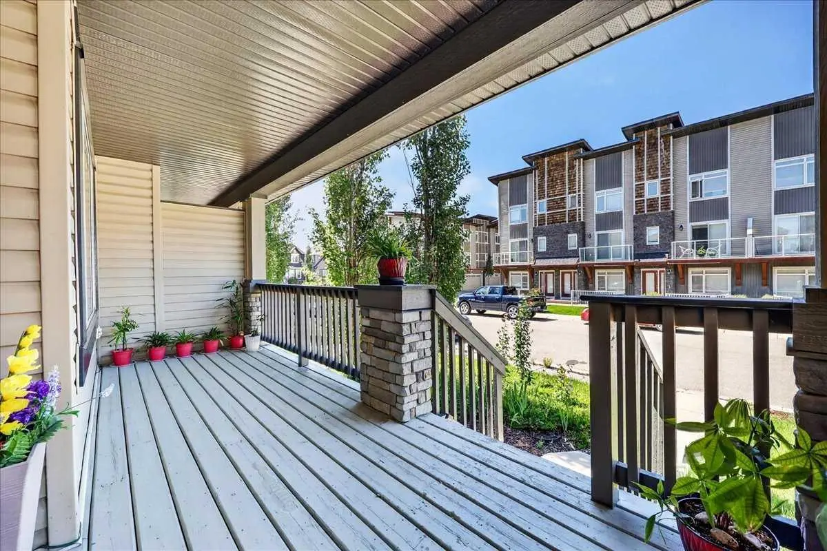 42 Skyview Point Link NE