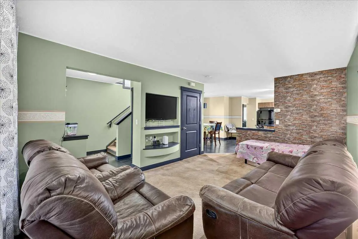 42 Skyview Point Link NE