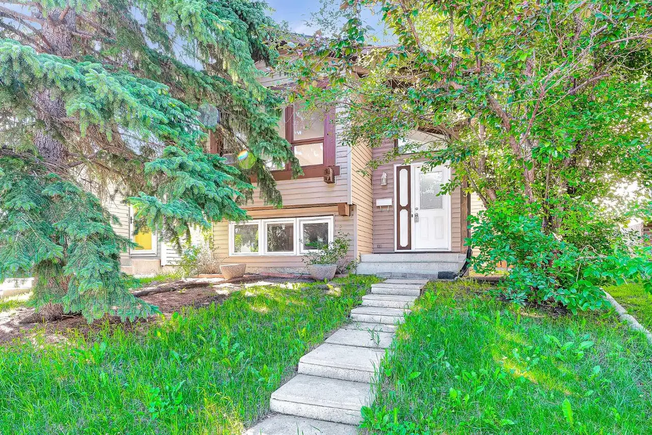 43 Taraglen Road NE