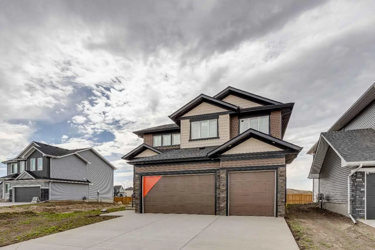 102 Bridgeport Landing 