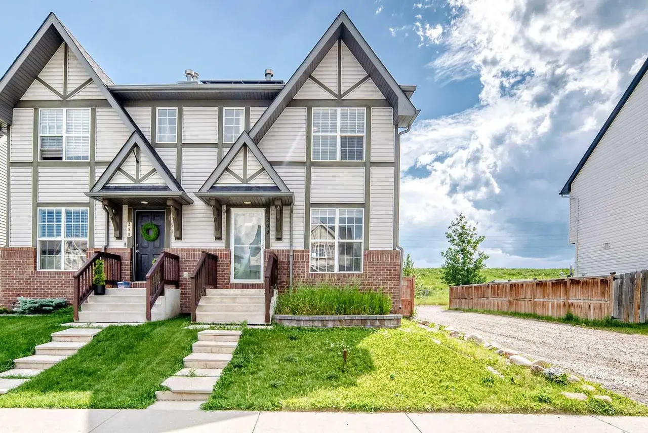 294 Elgin View SE