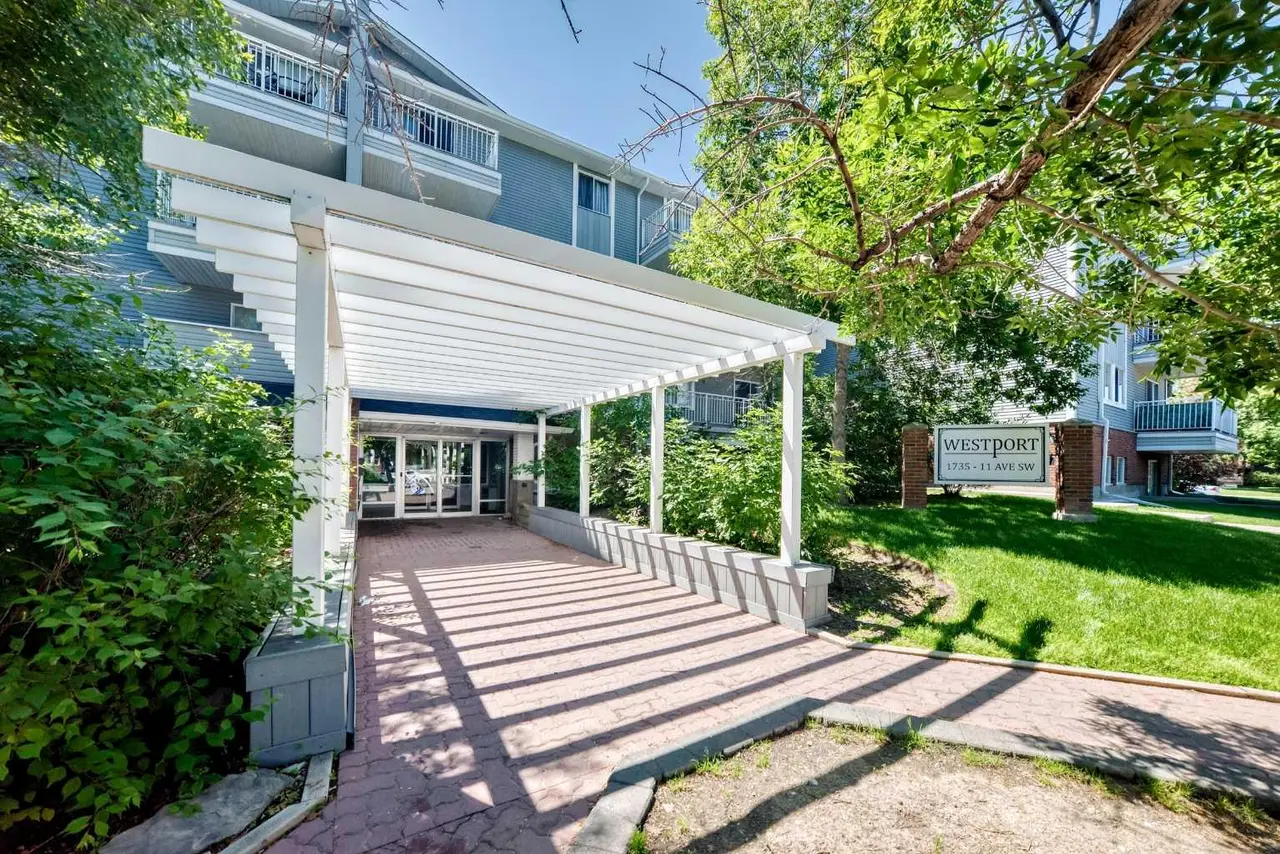 204, 1735 11 Avenue SW